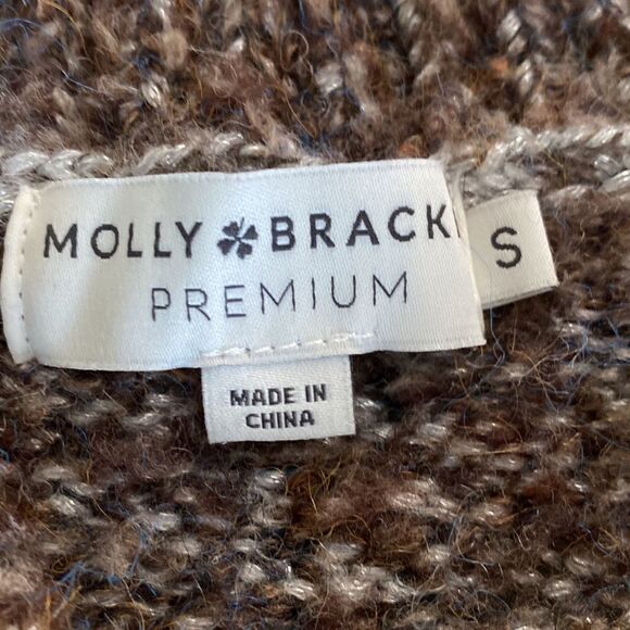 Molly Bracken Cable Knit Chunky Sweater - Picture 10 of 11